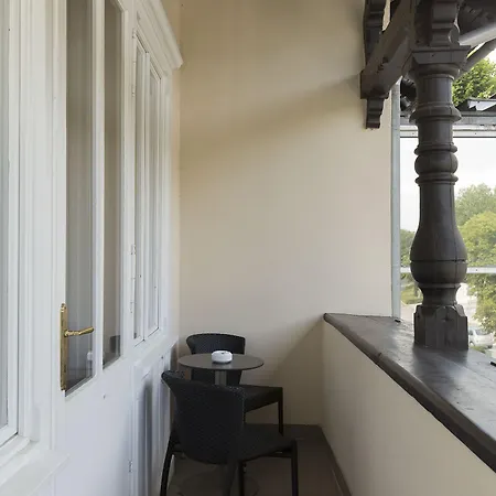 Sacher מלון באדן