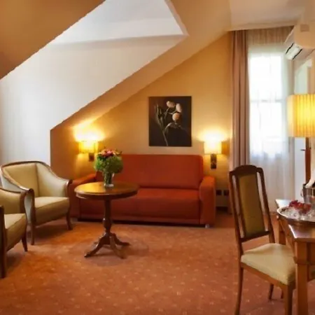 Hotel Sacher 4*
